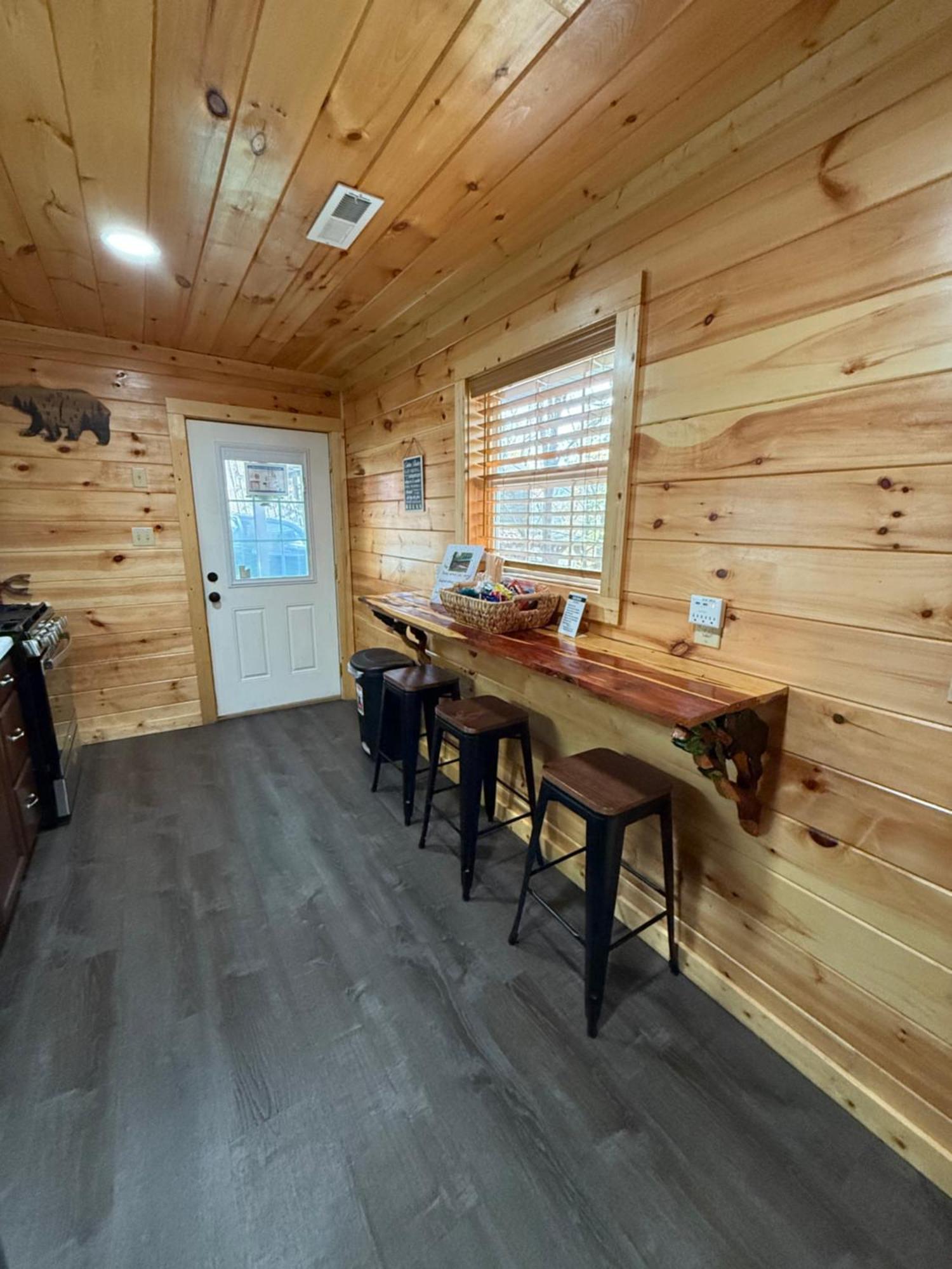 Paradise At The Smokies Cabin With Hot Tub! Sevierville Esterno foto