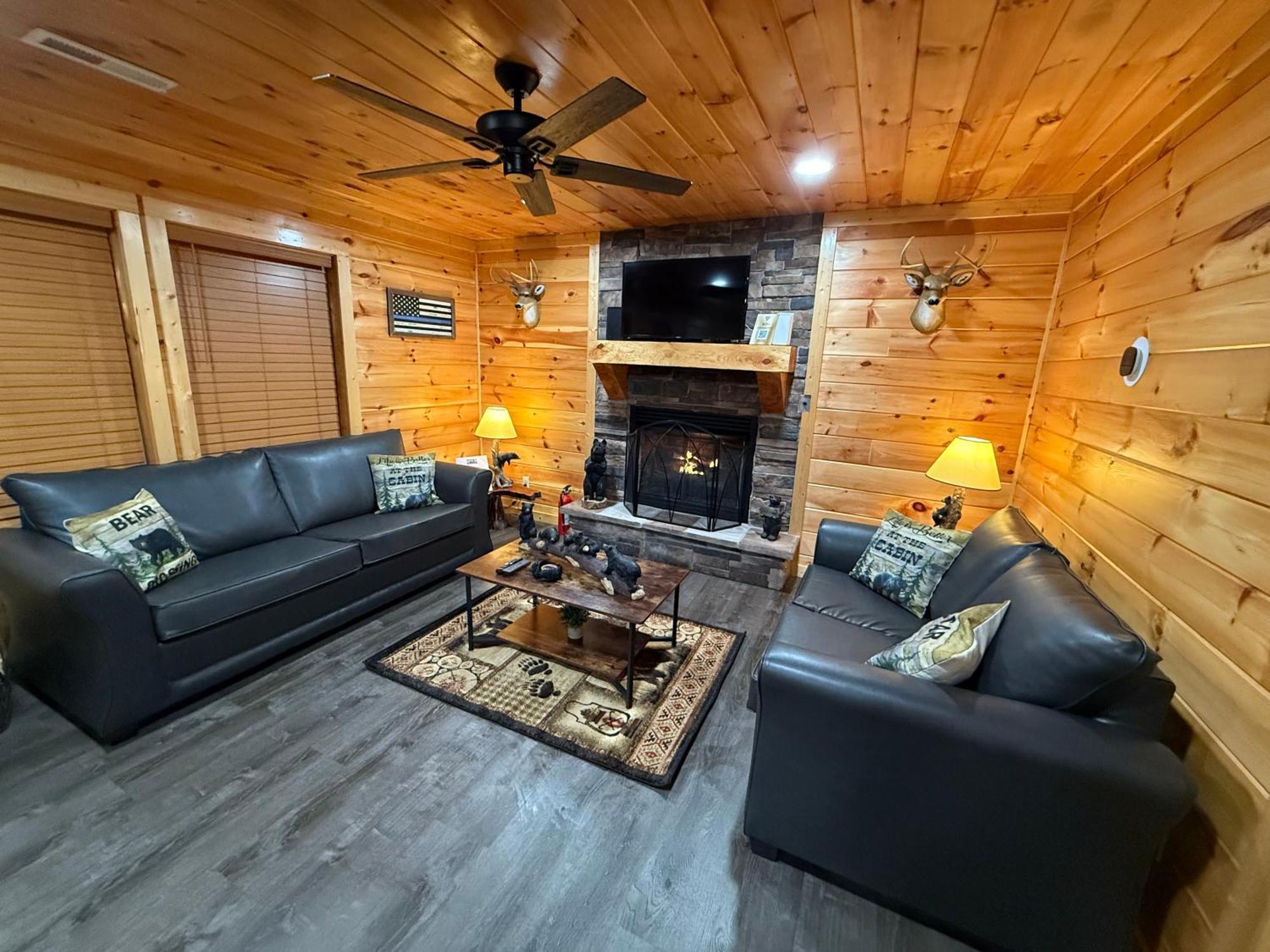 Paradise At The Smokies Cabin With Hot Tub! Sevierville Esterno foto