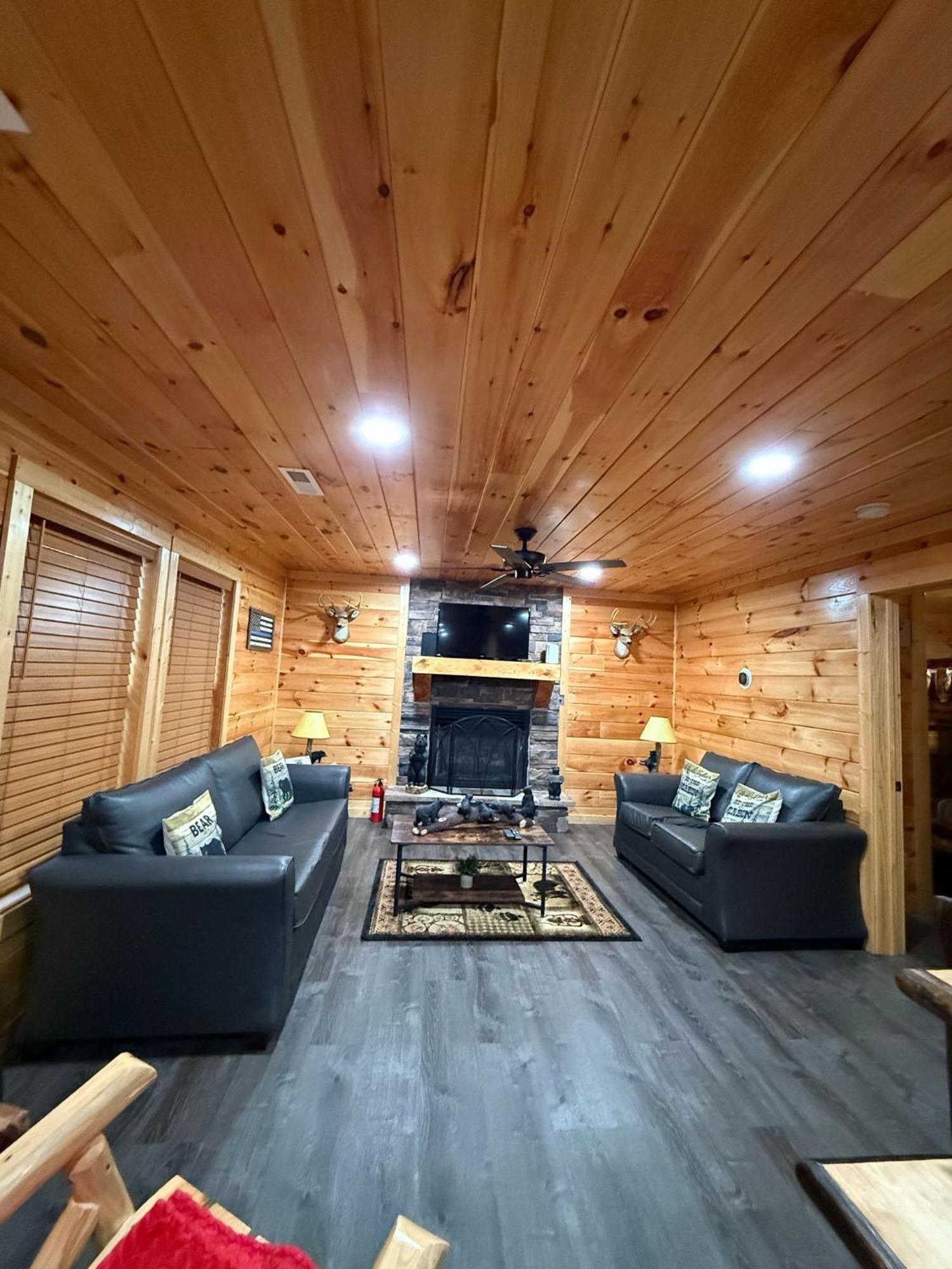 Paradise At The Smokies Cabin With Hot Tub! Sevierville Esterno foto