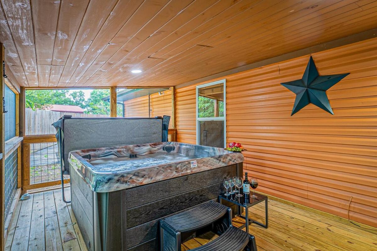 Paradise At The Smokies Cabin With Hot Tub! Sevierville Esterno foto