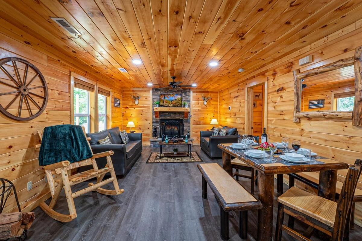 Paradise At The Smokies Cabin With Hot Tub! Sevierville Esterno foto