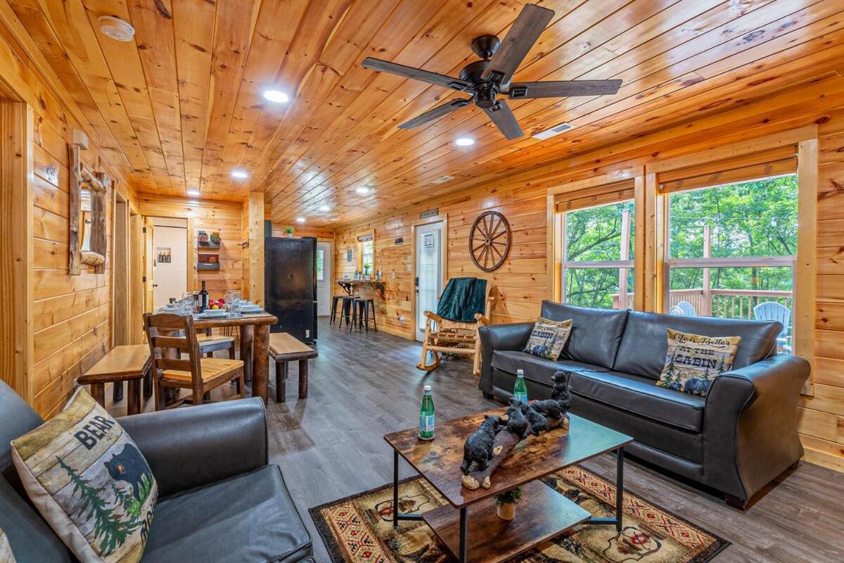 Paradise At The Smokies Cabin With Hot Tub! Sevierville Esterno foto